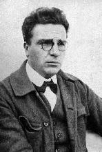 Antonín Procházka (rok 1919). MuMB - sbírky.