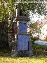 pomník: oběti druhé světové války