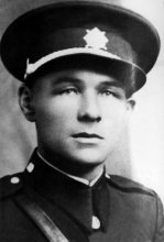 František Petrla. AMB foto, XVIIIa 490.