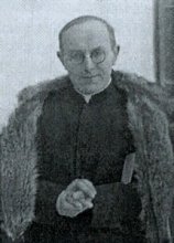 František Křehlík (23.11.1907 -13.8.1982). Foto In: "B. Reichstädter, Druhá knížka o Slatině, Brno 2006, s. 178.