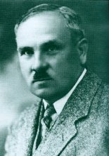 František Markus. Foto In: "Almanach ke 100. výročí založení Zahradnické školy v Brně-Bohunicích a 140. výročí založení zahradnického školství v Brně 1901-2001/1861-2001, Brno 2001, s. 106."