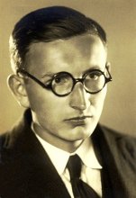 Josef Klobás (foto nedatováno). Fotografii z rodinného alba poskytla paní Jana Malá z Brna, děkujeme.