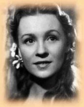Nataša Gollová. (http://www.domek.cz/clanky/bohemsky/natasa_gollova/Default.htm). Fotografie použita z knihy Trojhvězdí nesmrtelných - Josef Frais, kniha vyšla v nakladatelství Formát v roce 1998.