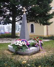 pomník: oběti bojů za svobodu a demokracii