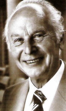Bohuslav Klíma. Zdroj: Obrazy z výzkumu moravského paleolitu, 1. Brno 2009, s. 32.