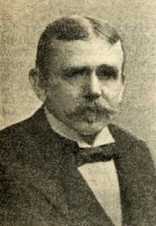 Antonín Kvítek. Zdroj: František Nerad: Památce zesnulých profesorů Jana Svobody a Antonína Kvítka. In: Čtyřicátá sedmá roční zpráva první české státní reálky v Brně v Antonínské ulici za školní rok 1927–28, V Brně 1928,...