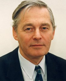 Prof. Eduard Schmidt. Zdroj: www.muni.cz.