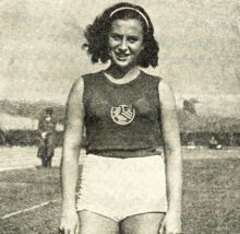 Libuše Geislerová na mistrovství v roce 1944. Zdroj: Alfred Janecký: Slavné postavy naší atletiky, Brno 1946, s. 621.