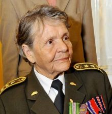 Marie Lastovecká, která v roce 2008 obdržela Kříž obrany státu ministra obrany. Zdroj: čtk, foto Stanislav Peška.