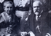Robert Bartelmus a jeho žena Marie (roz. Fričová) na fotografii z roku 1910. Zdroj: Bárta Vladimír, Bartelmusové. In: Minulostí západočeského kraje VII, Plzeň 1970. Snímek zaslal pan Ladislav Bartoš, děkujeme.