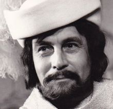 Antonín Julínek. Zdroj: www.antikvariat-vintrlik.cz.