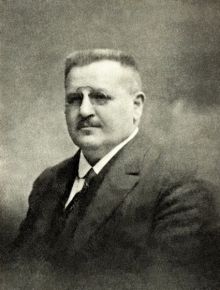 František Žlábek. Zdroj: První česká státní reálka v Brně 1880–1930. Památník vydaný u příležitosti prvního padesátiletí ústavu, Brno 1930, s. 47.