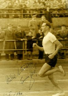 Tomáš Šalé v běžeckém závodě, Brno 1940. Zdroj: MuMB, i.č. 14 755, př. č. 216/87.