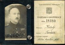 Vojenská legitimace Františka Kulatého. Fotografii z rodinného archívu pro naši encyklopedii poskytla paní Růžena Hynková, děkujeme.