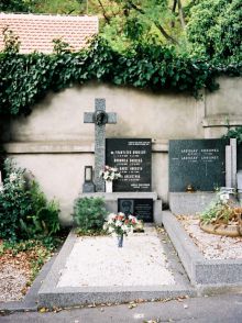 Místo posledního odpočinku Jaromíra Boreckého na Královopolském hřbitově, 2000. Foto archiv IEDB.
