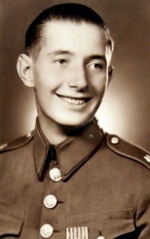 Vladimír Blažka jako voják Národní gardy v říjnu 1938. Snímek pro naši encyklopedii poskytl pan Jiří Skoupý, děkujeme.