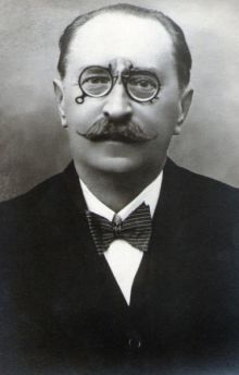 Hynek Bím patrně z období působení ve skalici (v letech 1919-1934) Fotografii pro naši encyklopedii poskytla paní Miroslava Kurfürstová, děkujeme.