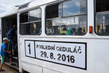 Poslední jízda tramvaje s označením plastovou tabulí v Brně
