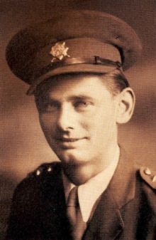 Václav Fládr. Zdroj: Procházka Ivan. Čechoslováci v Britské armádě v Africe a na Středním východě za 2. světové války. Historie a vojenství. 2008, 57(3), 4-23.