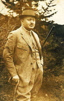 Václav Štursa na honu v Tišnovské Nové Vsi kolem roku 1930. Fotografii pro naši encyklopedii poskytl pan Pavel Štursa, děkujeme.
