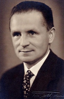 František Skoumal. Fotografii pro naši encyklopedii poskytla rodina Skoumalova, děkujeme.