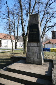 pomník: osvobození v roce 1945